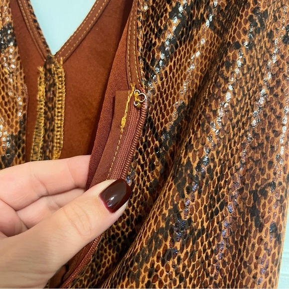 #144 AQUA BROWN SNAKESKIN BELTED SLEEVELESS DRESS SMALL - Picture 7 of 7